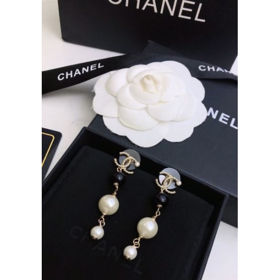 CHANEL シャネル 新作限定早い者勝ち 2024SS イヤリング CHANEL シャネル 新作限定早い者勝ち 2024SS イヤリング