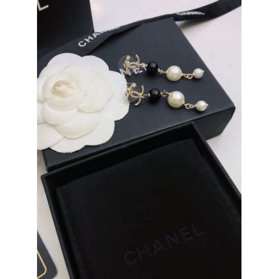 CHANEL シャネル 新作限定早い者勝ち 2024SS イヤリング CHANEL シャネル 新作限定早い者勝ち 2024SS イヤリング