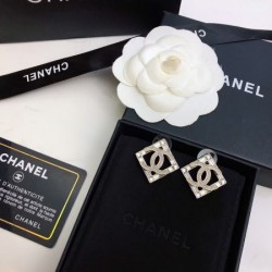 CHANEL シャネル ギフト最適期間限定 2024SS イヤリング