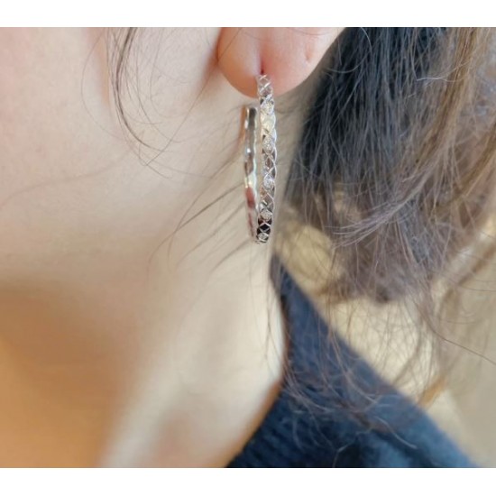 CHANEL シャネル 着まわし抜群カラー 2024SS イヤリング CHANEL シャネル 着まわし抜群カラー 2024SS イヤリング