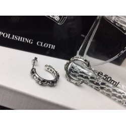 CHROME HEARTS クロムハーツ ロゴが素敵 2024SS イヤリング