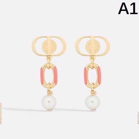 DIOR ディオール 春夏新作続々と登場 2024SS イヤリング DIOR ディオール 春夏新作続々と登場 2024SS イヤリング