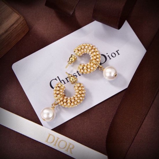 DIOR ディオール 今の季節におすすめ 2024SS イヤリング