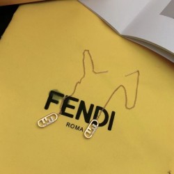 FENDI フェンデイ 幅広い層におすすめ 2024SS イヤリング