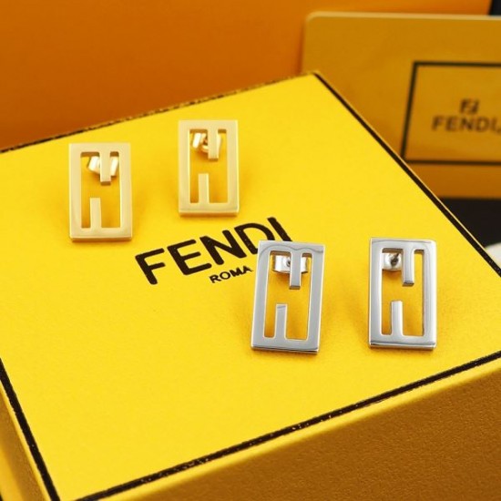 FENDI フェンデイ 新作限定人気沸騰中 2024SS イヤリング FENDI フェンデイ 新作限定人気沸騰中 2024SS イヤリング