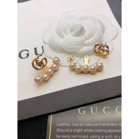 GUCCI グッチ 完売大人気アイテム 2024SS イヤリング GUCCI グッチ 完売大人気アイテム 2024SS イヤリング