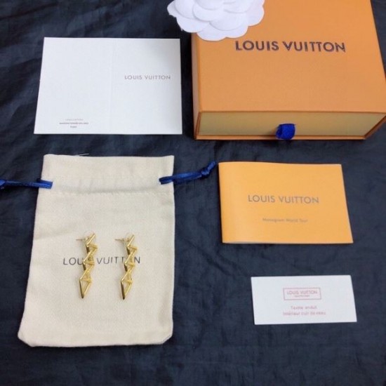 LOUIS VUITTON ルイヴィトン 最新作即発 2024SS イヤリング LOUIS VUITTON ルイヴィトン 最新作即発 2024SS イヤリング
