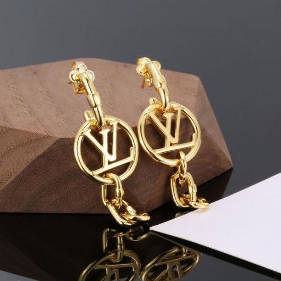LOUIS VUITTON ルイヴィトン 爆発的人気 2024SS イヤリング LOUIS VUITTON ルイヴィトン 爆発的人気 2024SS イヤリング