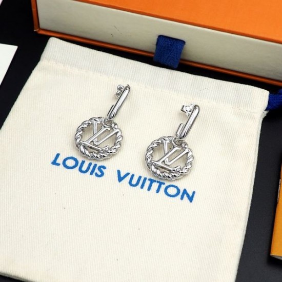 LOUIS VUITTON ルイヴィトン 春夏モデル 2024SS イヤリング LOUIS VUITTON ルイヴィトン 春夏モデル 2024SS イヤリング