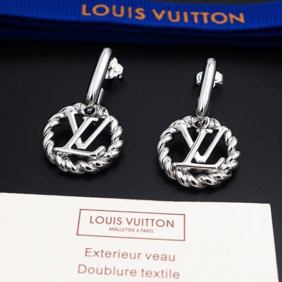 LOUIS VUITTON ルイヴィトン 春夏モデル 2024SS イヤリング LOUIS VUITTON ルイヴィトン 春夏モデル 2024SS イヤリング