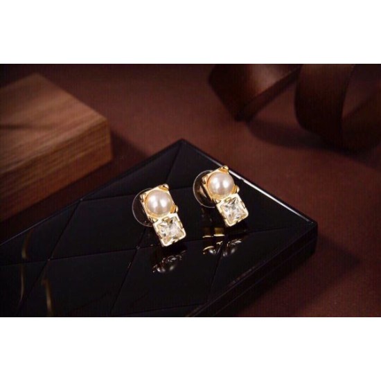 MIU MIU ミュウミュウ 今期新商品 2024SS イヤリング MIU MIU ミュウミュウ 今期新商品 2024SS イヤリング