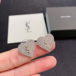 YSL イヴ サンローラン 最旬アイテム 2024SS イヤリング