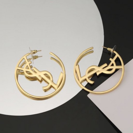YSL イヴ サンローラン 夏らしい色味 2024SS イヤリング YSL イヴ サンローラン 夏らしい色味 2024SS イヤリング