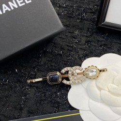 CHANEL シャネル さりげないおしゃれを楽しめ 2024SS 髪飾り