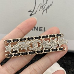 CHANEL シャネル 主役になる個性的なアイテム 2024SS 髪飾り