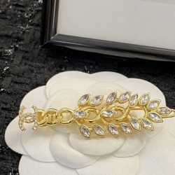 CHANEL シャネル ファション人に必須アイテム 2024SS 髪飾り