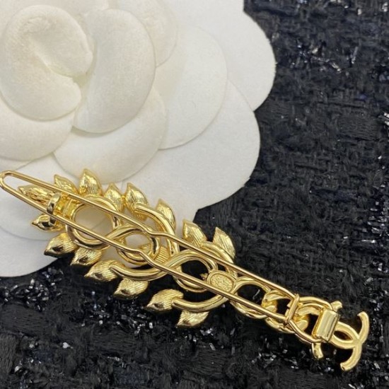CHANEL シャネル ファション人に必須アイテム 2024SS 髪飾り CHANEL シャネル ファション人に必須アイテム 2024SS 髪飾り