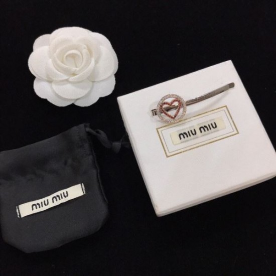 MIU MIU ミュウミュウ 超レア人気セール 2024SS 髪飾り MIU MIU ミュウミュウ 超レア人気セール 2024SS 髪飾り