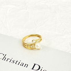 DIOR ディオール 毎シーズン存在感のある 2024SS リング