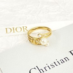 DIOR ディオール 毎シーズン存在感のある 2024SS リング