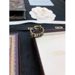DIOR ディオール 今年の夏はこれで決まり 2024SS リング