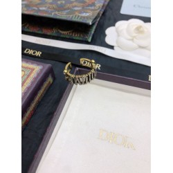DIOR ディオール 今年の夏はこれで決まり 2024SS リング
