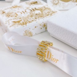 DIOR ディオール 夏に欠かせないアイテム 2024SS リング