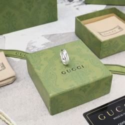 GUCCI グッチ スタイリッシュな雰囲気 2024SS リング