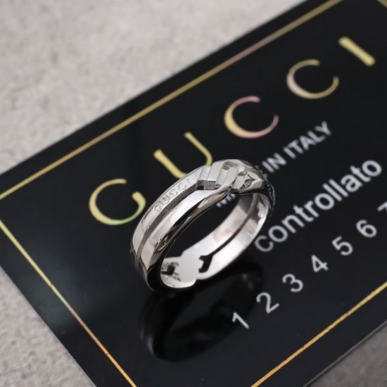 GUCCI グッチ スタイリッシュな雰囲気 2024SS リング GUCCI グッチ スタイリッシュな雰囲気 2024SS リング