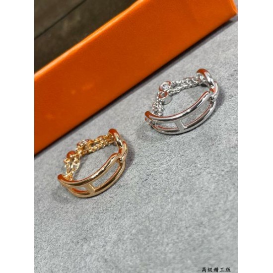 HERMES エルメス レトロ感のあるデザイン 2024SS リング