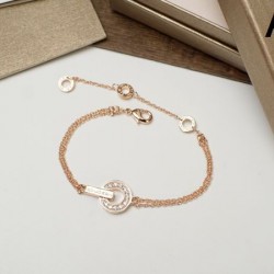 BVLGARI ブルガリ 雑誌も街も人気アイテム 2024SS ブレスレット