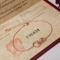 CARTIER カルティエ 夏に向けて使えるスタイル 2024SS ブレスレット