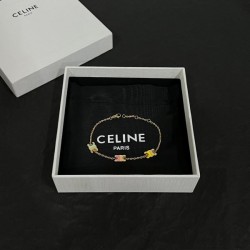CELINE セリーヌ 著名人やセレブも愛用する 2024SS ブレスレット