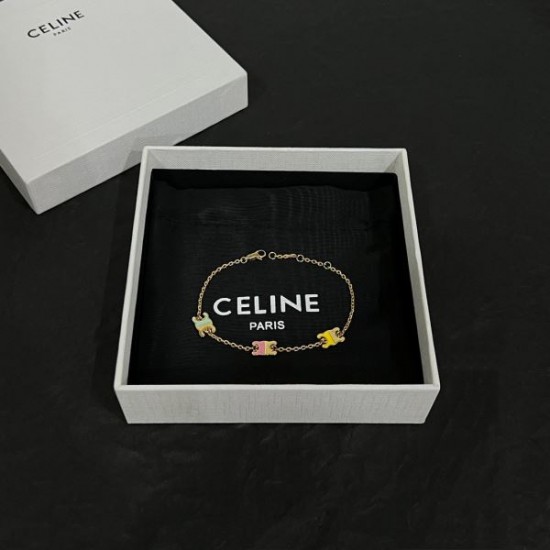 CELINE セリーヌ 著名人やセレブも愛用する 2024SS ブレスレット
