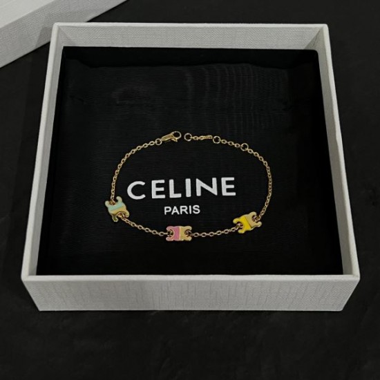 CELINE セリーヌ 著名人やセレブも愛用する 2024SS ブレスレット