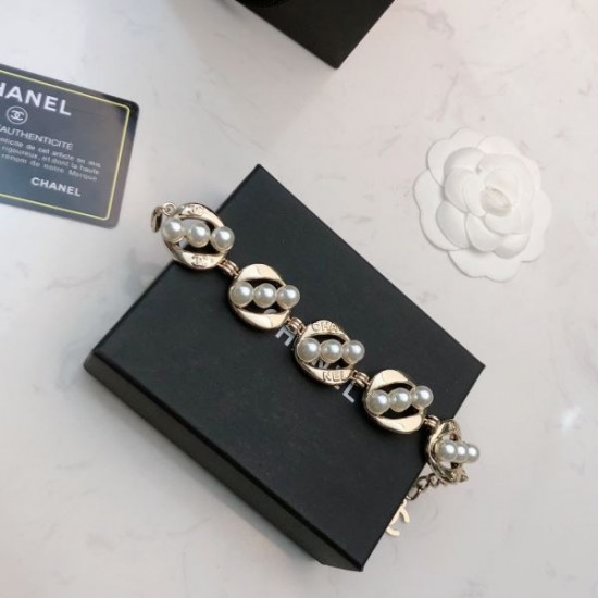 CHANEL シャネル 大活躍間違いなしの新着 2024SS ブレスレット CHANEL シャネル 大活躍間違いなしの新着 2024SS ブレスレット