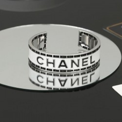 CHANEL シャネル 上品に夏っぽさを感じる 2024SS ブレスレット