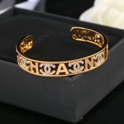 CHANEL シャネル 今年らしい優秀アイテム 2024SS ブレスレット