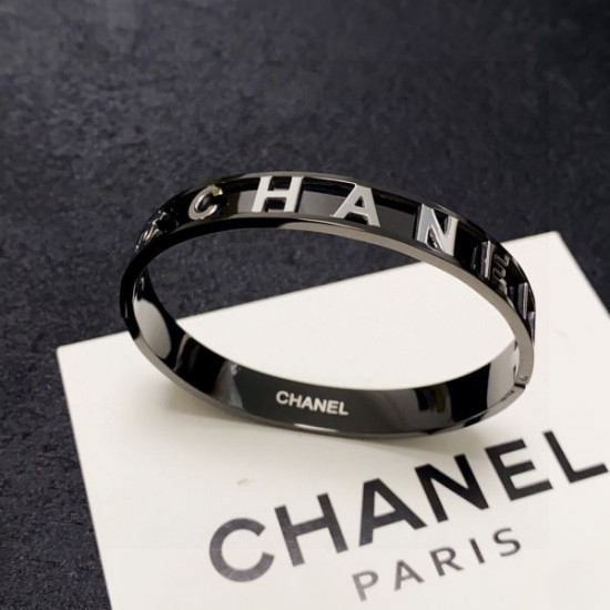 CHANEL シャネル 今や定番アイテム好評品 2024SS ブレスレット CHANEL シャネル 今や定番アイテム好評品 2024SS ブレスレット