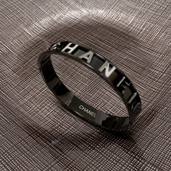 CHANEL シャネル 今や定番アイテム好評品 2024SS ブレスレット CHANEL シャネル 今や定番アイテム好評品 2024SS ブレスレット