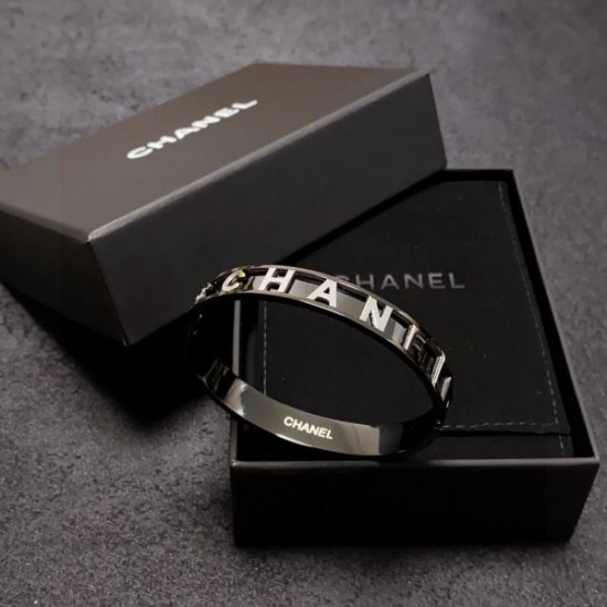 CHANEL シャネル 今や定番アイテム好評品 2024SS ブレスレット CHANEL シャネル 今や定番アイテム好評品 2024SS ブレスレット
