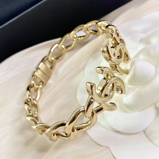 CHANEL シャネル トレンドを追求した新作 2024SS ブレスレット CHANEL シャネル トレンドを追求した新作 2024SS ブレスレット