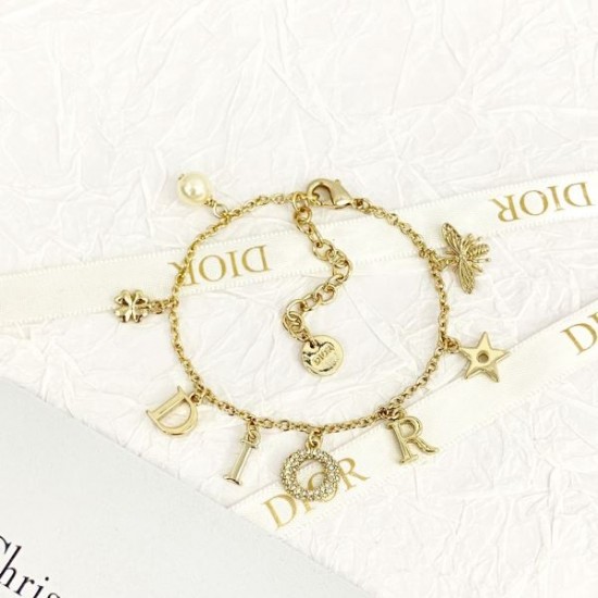 DIOR ディオール 新作夏の優秀アイテム 2024SS ブレスレット DIOR ディオール 新作夏の優秀アイテム 2024SS ブレスレット