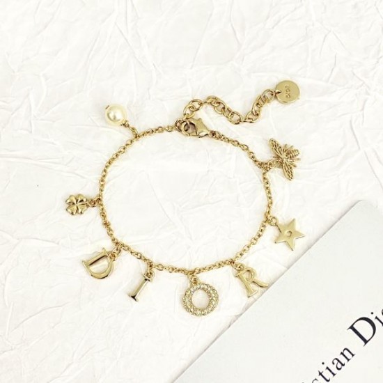 DIOR ディオール 新作夏の優秀アイテム 2024SS ブレスレット DIOR ディオール 新作夏の優秀アイテム 2024SS ブレスレット