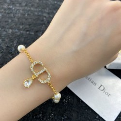 DIOR ディオール 大人買いする方も多い 2024SS ブレスレット