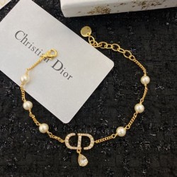 DIOR ディオール 大人買いする方も多い 2024SS ブレスレット