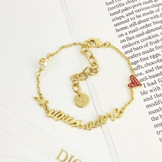 DIOR ディオール 素晴らしい春夏の新作 2024SS ブレスレット DIOR ディオール 素晴らしい春夏の新作 2024SS ブレスレット