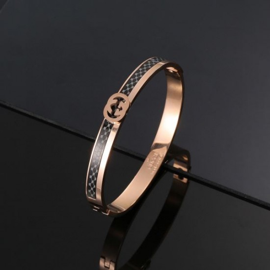 GUCCI グッチ 毎年大人気のアイテム 2024SS ブレスレット GUCCI グッチ 毎年大人気のアイテム 2024SS ブレスレット