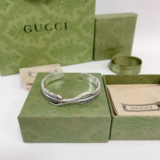 GUCCI グッチ 最短1週間 日本未発売 2024SS ブレスレット GUCCI グッチ 最短1週間 日本未発売 2024SS ブレスレット
