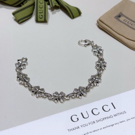 GUCCI グッチ 絶対かわいいおすすめ 2024SS ブレスレット GUCCI グッチ 絶対かわいいおすすめ 2024SS ブレスレット